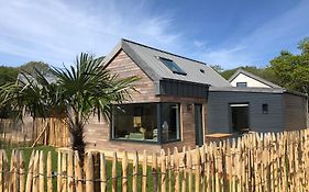 NOUVEAU: La cabine du bout du monde - Ile de Sein - votre maison de vacances de haut standing - PL03